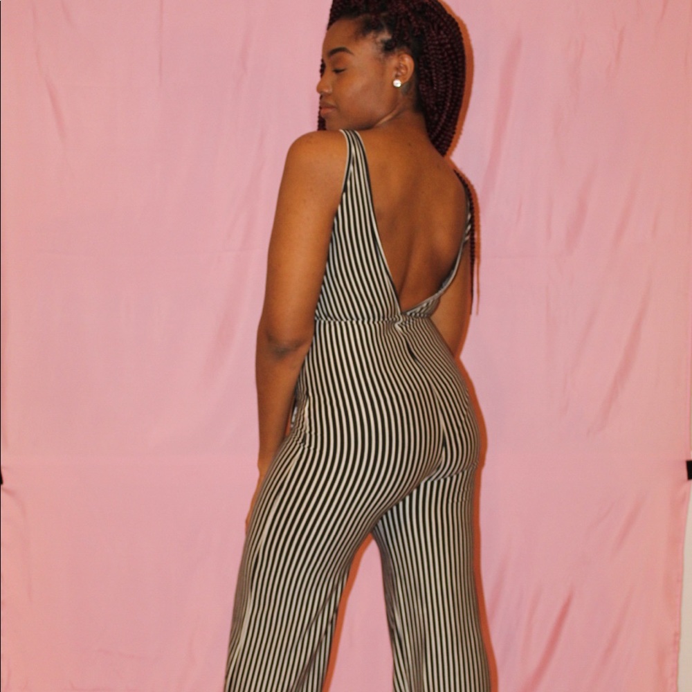 Jumpsuit - Picture 2 of 3